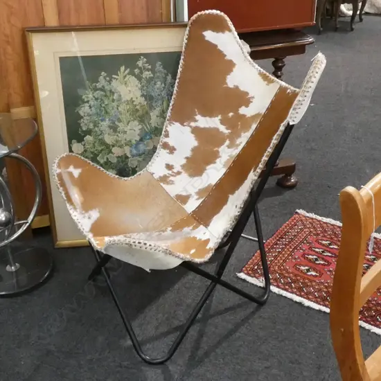 COWHIDE BUTTERFLY CHAIR