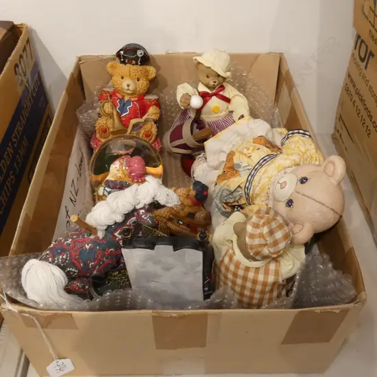 LOT ASST RESIN TEDDYS