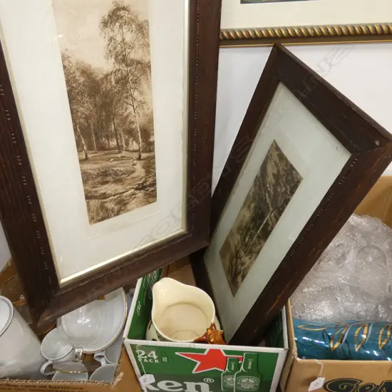 BOX LOT TOBY JUG, 2 PRINTS 