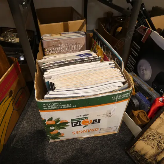 LOT ASST DOLL MAGAZINES + FABRIC PRINT