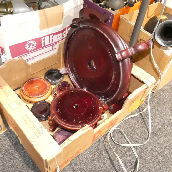 BOX LOT CIRCULAR ORIENTAL WOODEN STANDS