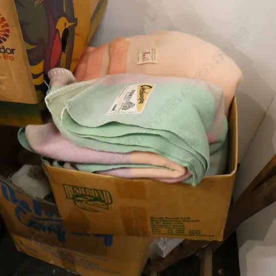 BOX LOT 2 WOOLEN BLANKETS, ONEHUNGA AND JONELL