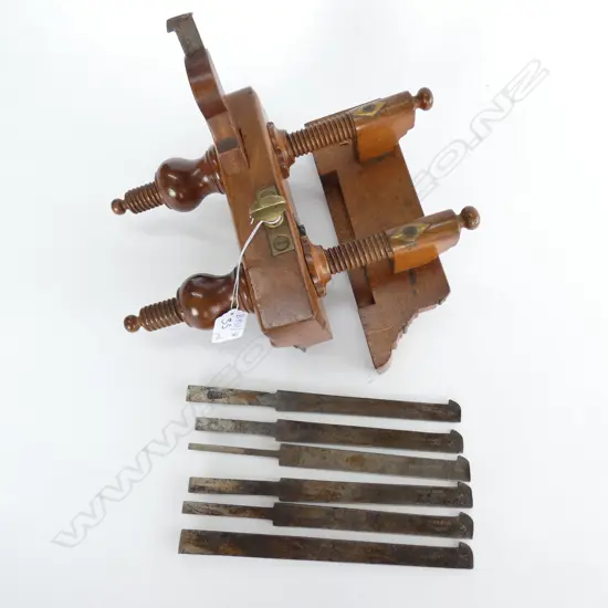 HENRY PASLEY PLOW PLANE L. 220MM PLUS 6 IRONS