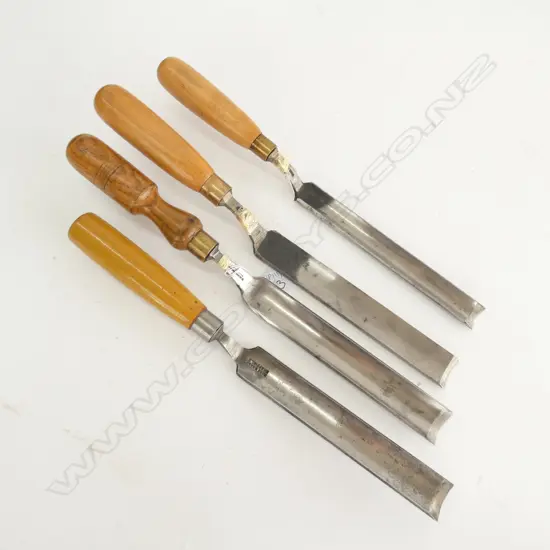 4 CRANK HANDLED PARRING GAUGES