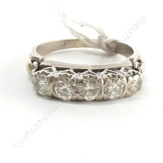 BRILLIANT CUT 5 DIAMOND BRIDGE RING