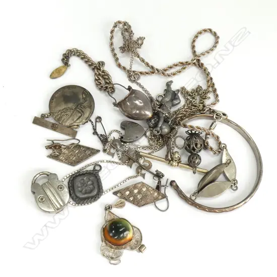 COLLECTION OF SILVER TONE JEWELLERY; 2 FINE STG CHAINS