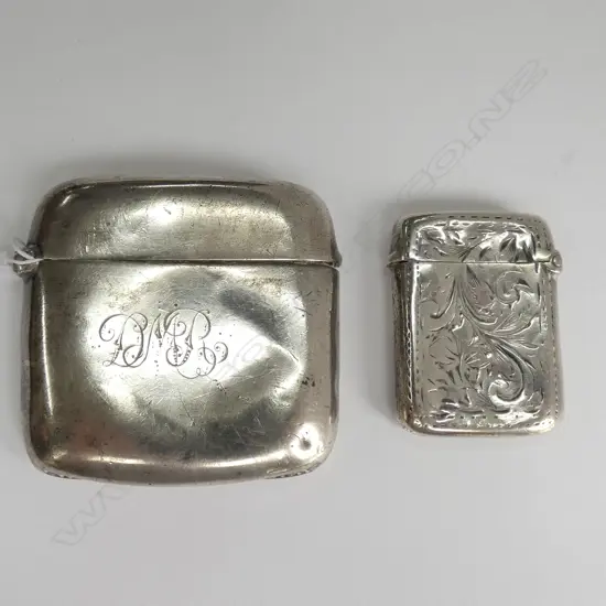 2 ANTIQUE S/SILVER ENGRAVED VESTAS, 41.91GM