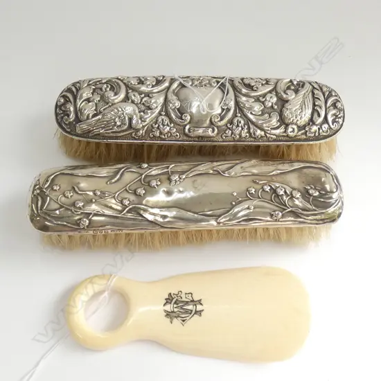 2 SILVER TOPPED BRUSHES & iVORY SHOE HORN