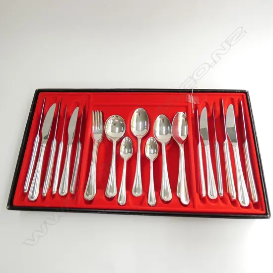 6PC EP SILVERSMITHS OF AMERICA 'ONEIDA' CUTLERY SET, BY W.A. ROGERS, BOXED