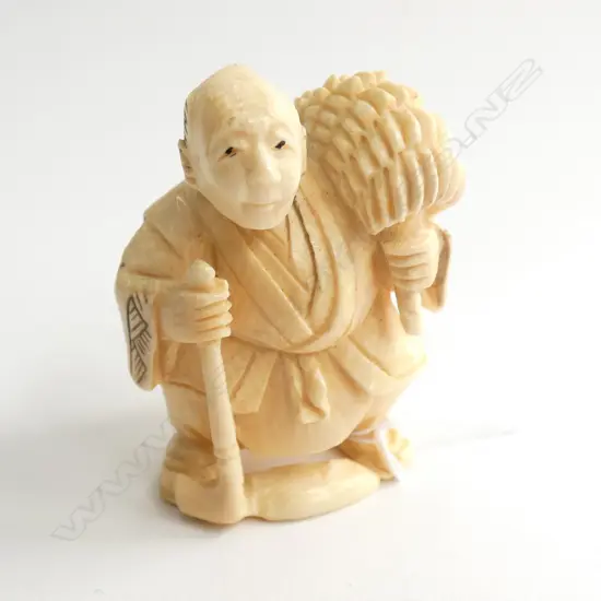 JAPANESE CARVED IVORY NETSUKE OLD FARMER...