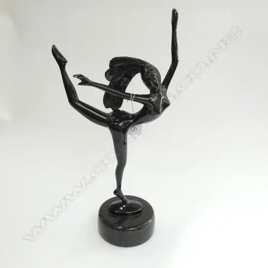 ART DECO FIGURE THE DANCING LADY