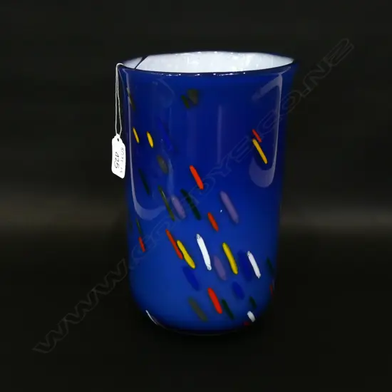 GARRY NASH GLASS VASE, SIGNED AND DATED '88. H.250mm