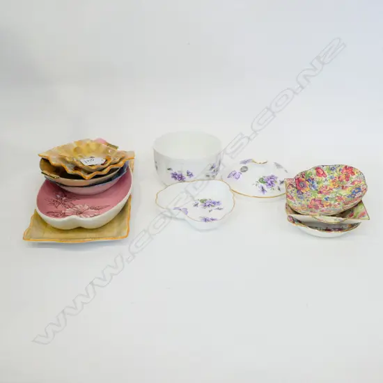 LOT AST ROYAL WINTON/AYNSLEY/ALL OVER FLORAL ETC