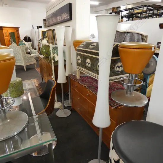 3 TALL LIGHTS H. 1680MM