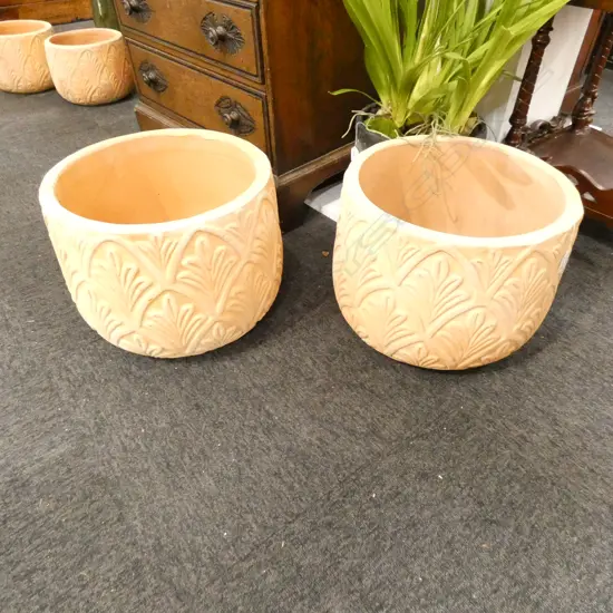 PR MED. TERRACOTTA FLYS DE LYS GARDEN POTS