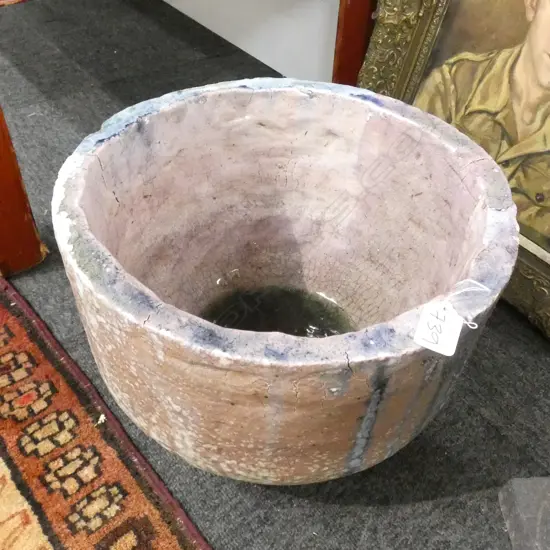 HEAVY HIGH FIRED GLASSMAKER'S CRUCIBLE, EX SUNBEAM STUDIOS Dia.335mm