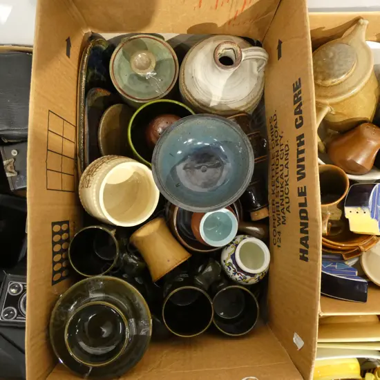 BOX OF NZ STUDIO POTTERY