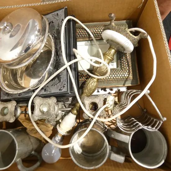 BOX LOT FRAMES, BRASS LAMP BASE, MUGS ETC