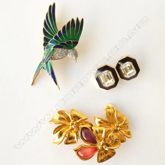 FRENCH DESIGNER FLOWER BROOCH (JEAN-LOUIS SCHERRER), ENAMEL & PASTE BIRD BROOCH & PAIR OF EARRINGS