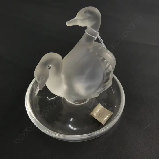 SMALL LALIQUE SWAN RING DISH