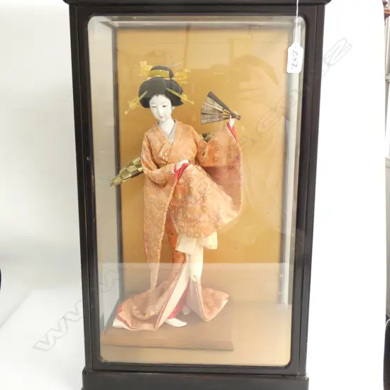 CASED JAPANESE GEISHA DOLL