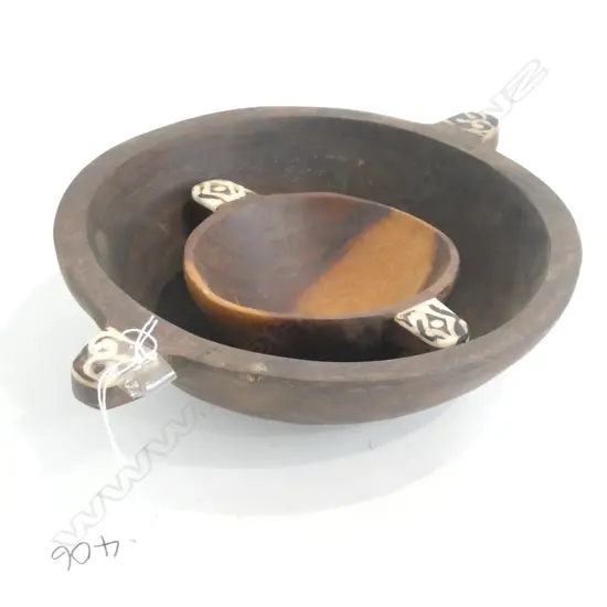 PR OF AFRICAN SANDLEWOOD BOWLS