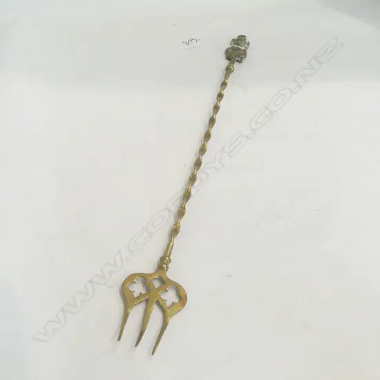 19THC TOASTING FORK