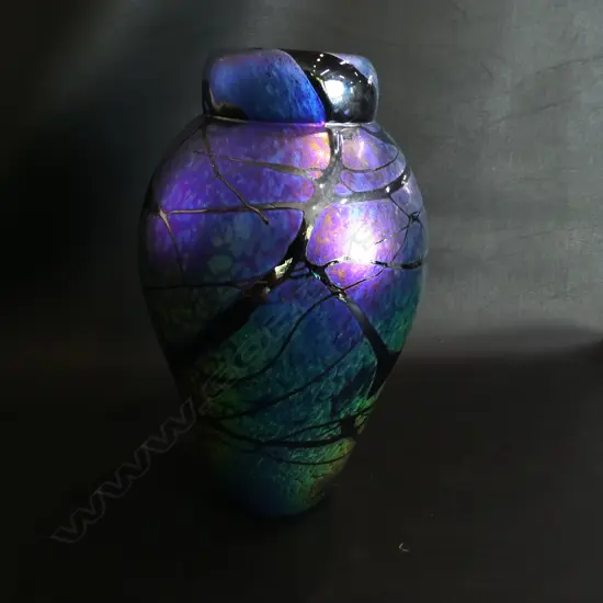 GARY NASH GLASS VASE