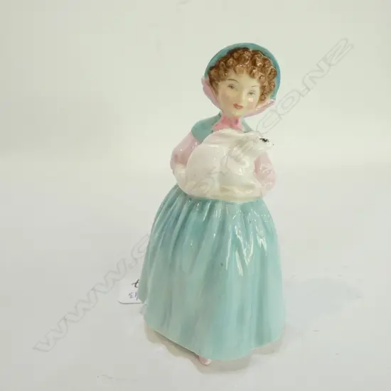 ROYAL DOULTON FIGURE BUNNY 13CM HN2214