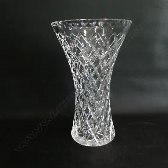 LARGE CRYSTAL VASE
