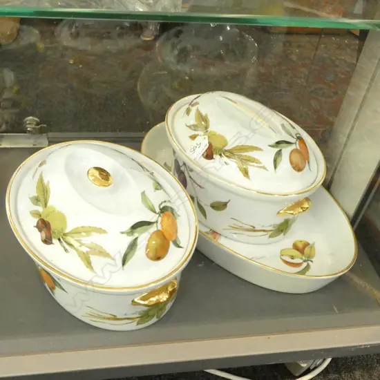 2 EVESHAM TUREENS + LARGE DISH