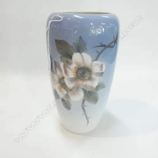 COPENHAGEN VASE