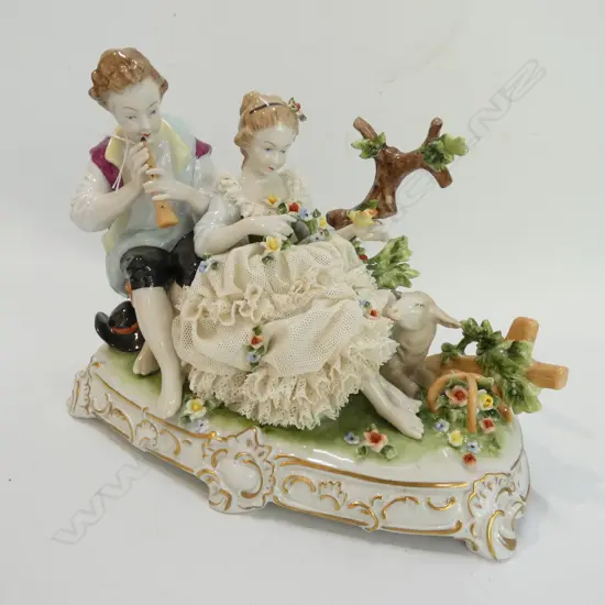 GERMAN FIGURE GROUP THE PIPE PLAYER