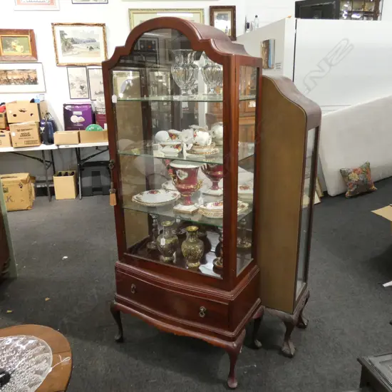 DOME TOPPED MAHOGANY CHINA CABINET