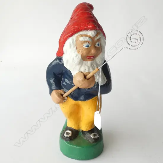 CEMENT GARDEN GNOME H. 340MM