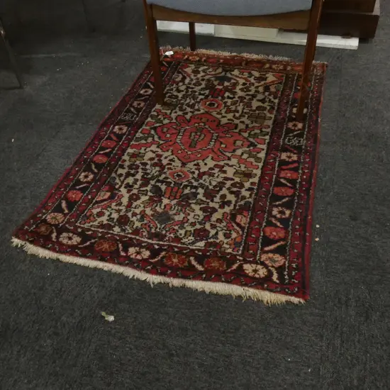 HAND KNOTTED RUG ALL WOOL 1190 X 780MM