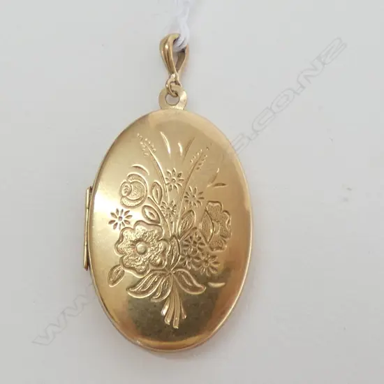 LOCKET IN 9CT GOLD, 5.1 GM
