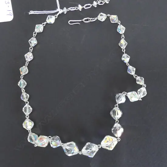 CRYSTAL NECKLACE