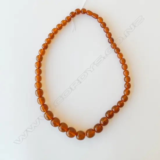 AMBER BEAD NECKLACE WITH AMBER CLASP