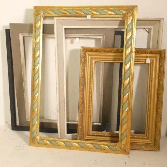 5 ASST PICTURE FRAMES H 1070