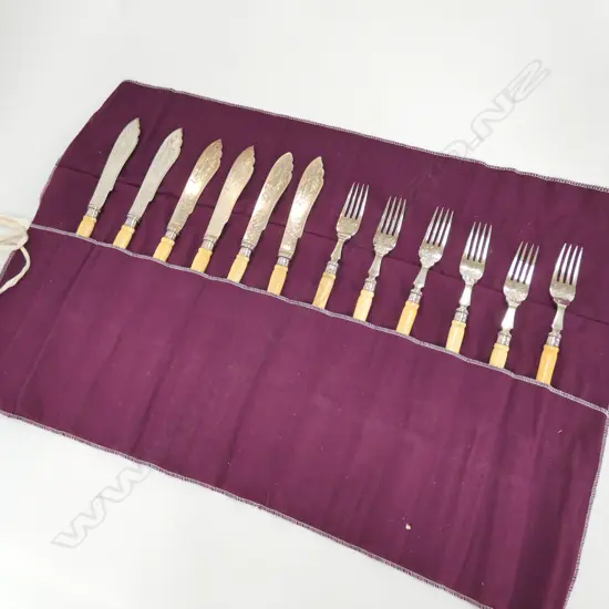 12 PCE EP FISH SET IN CLOTH WRAP 