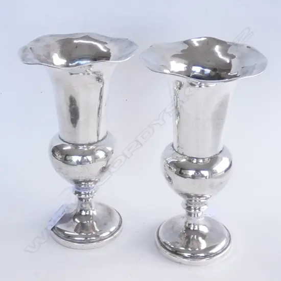 PR WEIGHTED STERLING VASES BIRMINGHAM, 1909 H. 220MM TOTAL WEIGHT 643 GRAMS