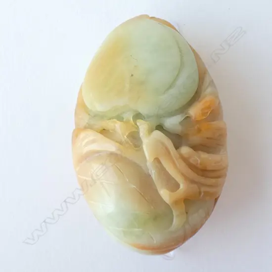 JADE HANDLING STONE FRUIT AND LEAVES L. 90MM