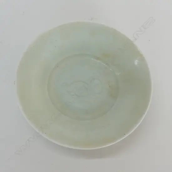 CHINESE CHILD MOTIF CELEDON PLATE, DIA 130mm