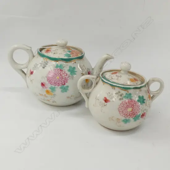 ASIAN STONEWARE TEAPOT & LIDDED JAR