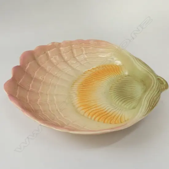 SHORTER & SONS SHELL PLATTER, W. 250MM