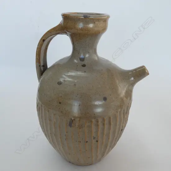 LARGE WILF WRIGHT WINE CARAFE H.265mm