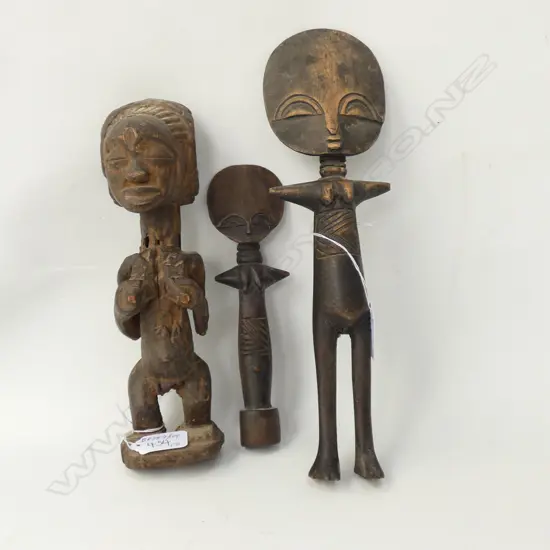 3 CARVED AFRICAN FIGURES H 310 MM