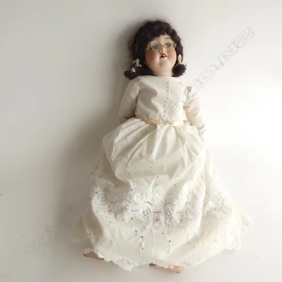 ARMAND MARSEILLE 23 INCH SLEEPY EYE OPEN MOUTH DOLL FINGERS BROKEN + BOOK