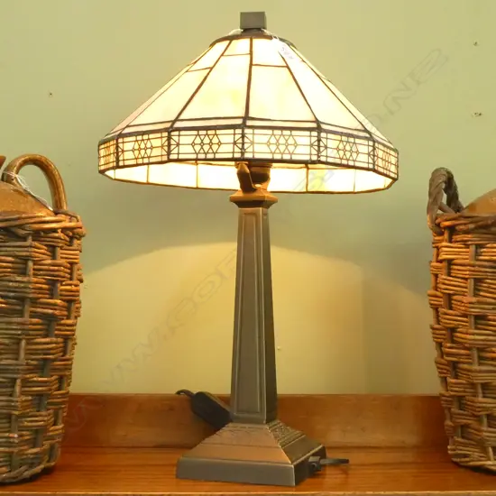 ARTS & CRAFT /  FRANK LLYOD WRIGHT SYLE LAMP H. 450MM